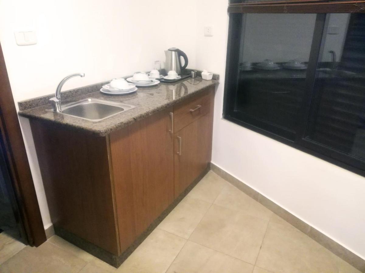 سما عمان للشقق الفندقية Sama Amman Hotel Apartments Exterior photo